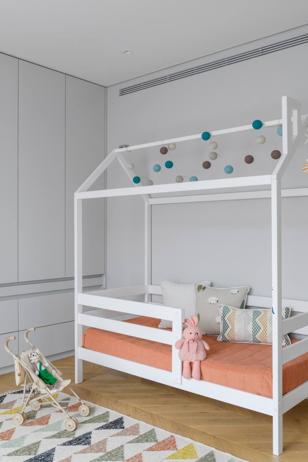 Обложка проекта: Sky House