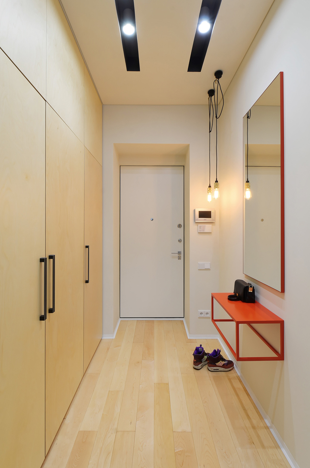 Houzz Украина: От «евроремонта» к синему подиуму на кухне