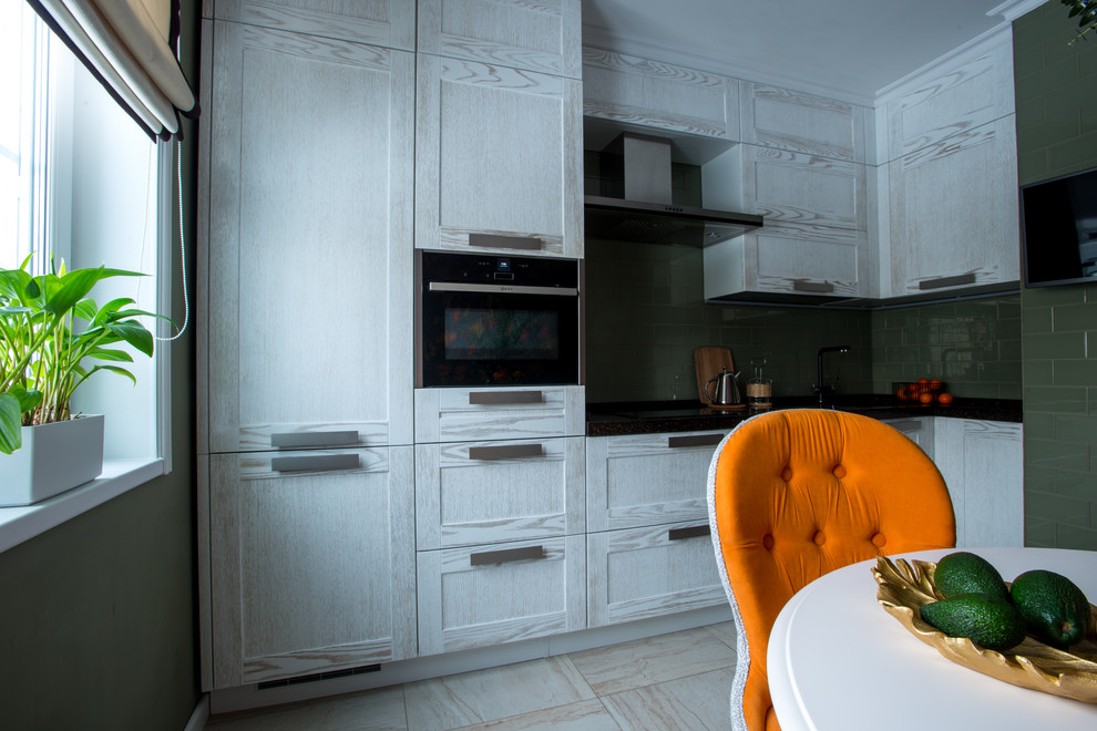 Есть решение: Кухня 9 кв.м в панельном доме