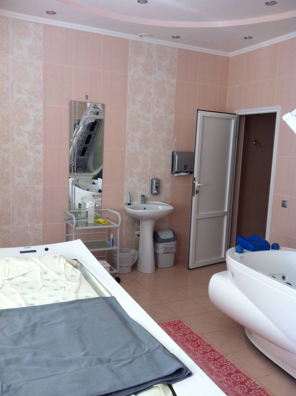 Олег Романов