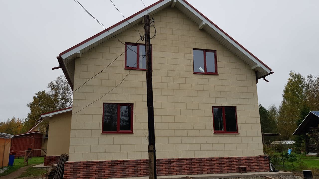 Изготовление фасада из декоративной штукатурки в Кириши