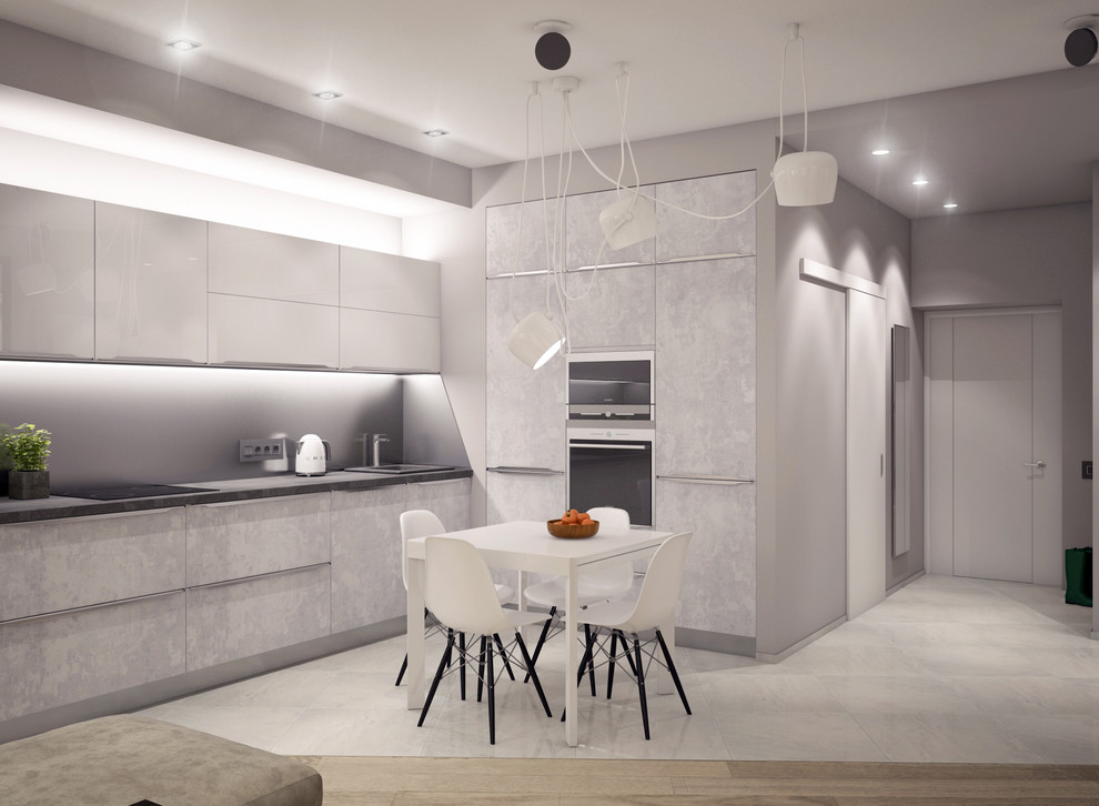 "Треугольная квартира"