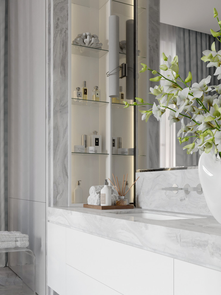 Сьют девушки.