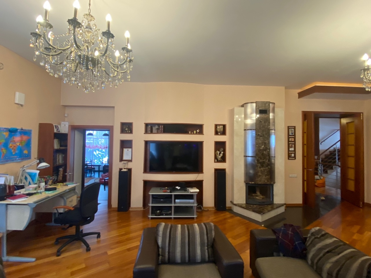 Проект 1 этажа в загородном доме в Подмосковном поселке Клязьма