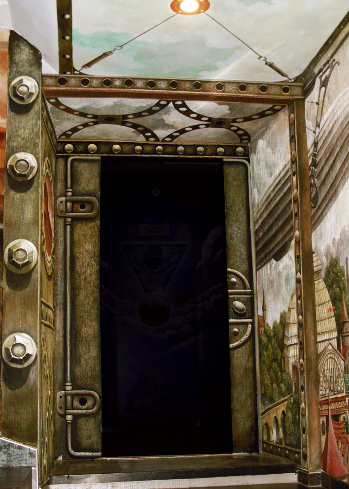 Роспись коридора