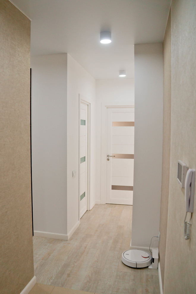 Квартира в современном стиле с элементами этно для молодой семьи