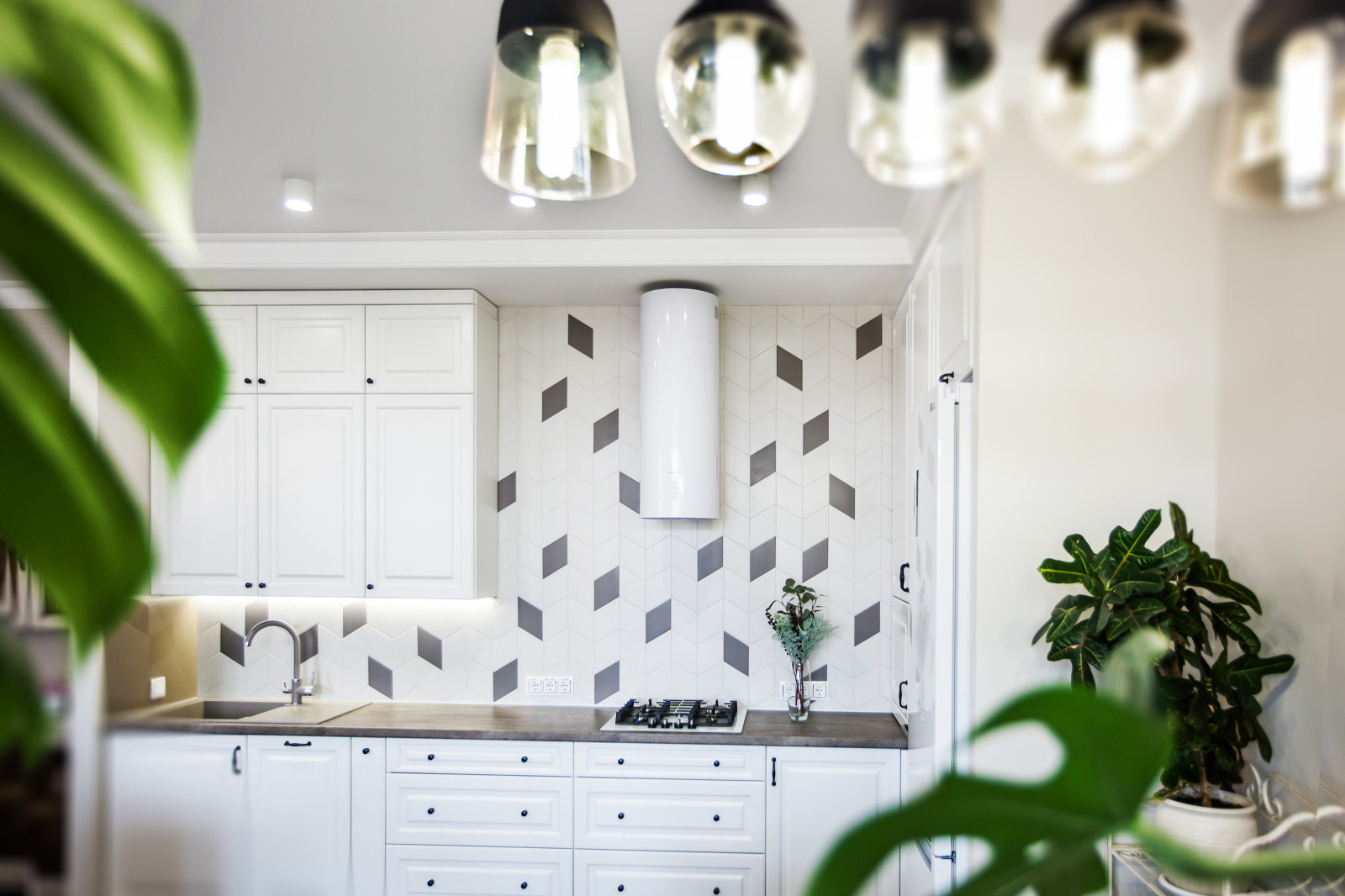 Белоснежная кухня из "Атмосферы Уюта"