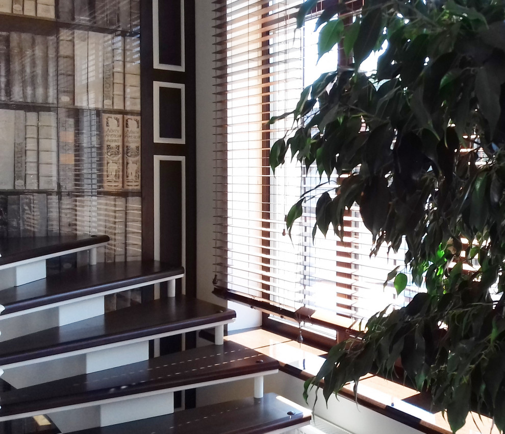 Интерьер кабинета на мансарде