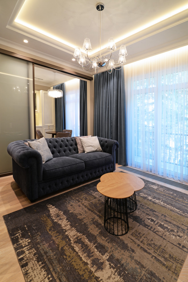 Небольшая квартира в неоклассическом стиле