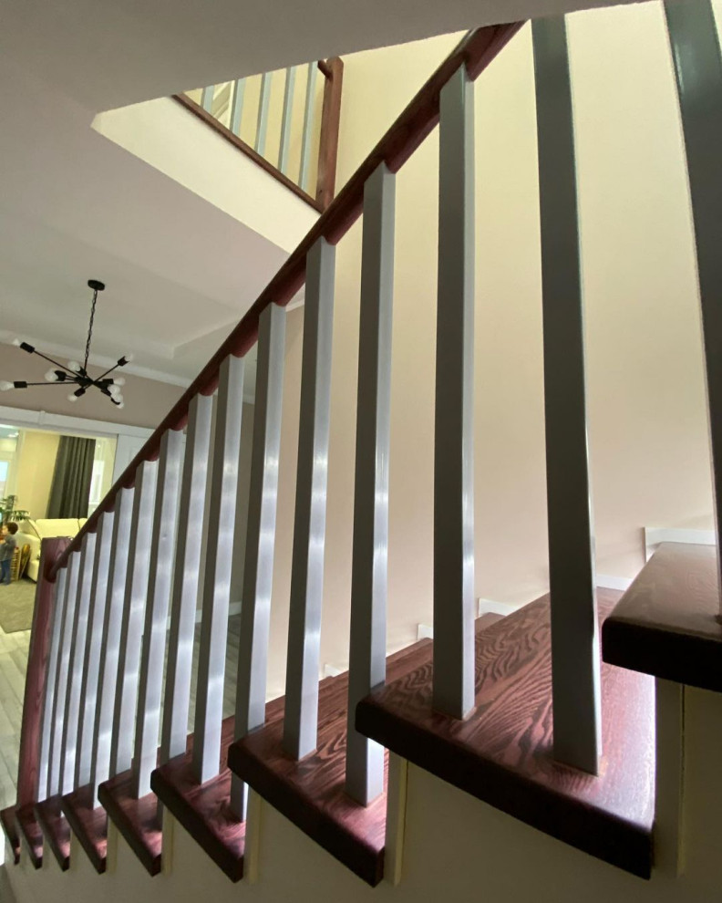 Лестница Алексея и Анны в КП Медная Подкова