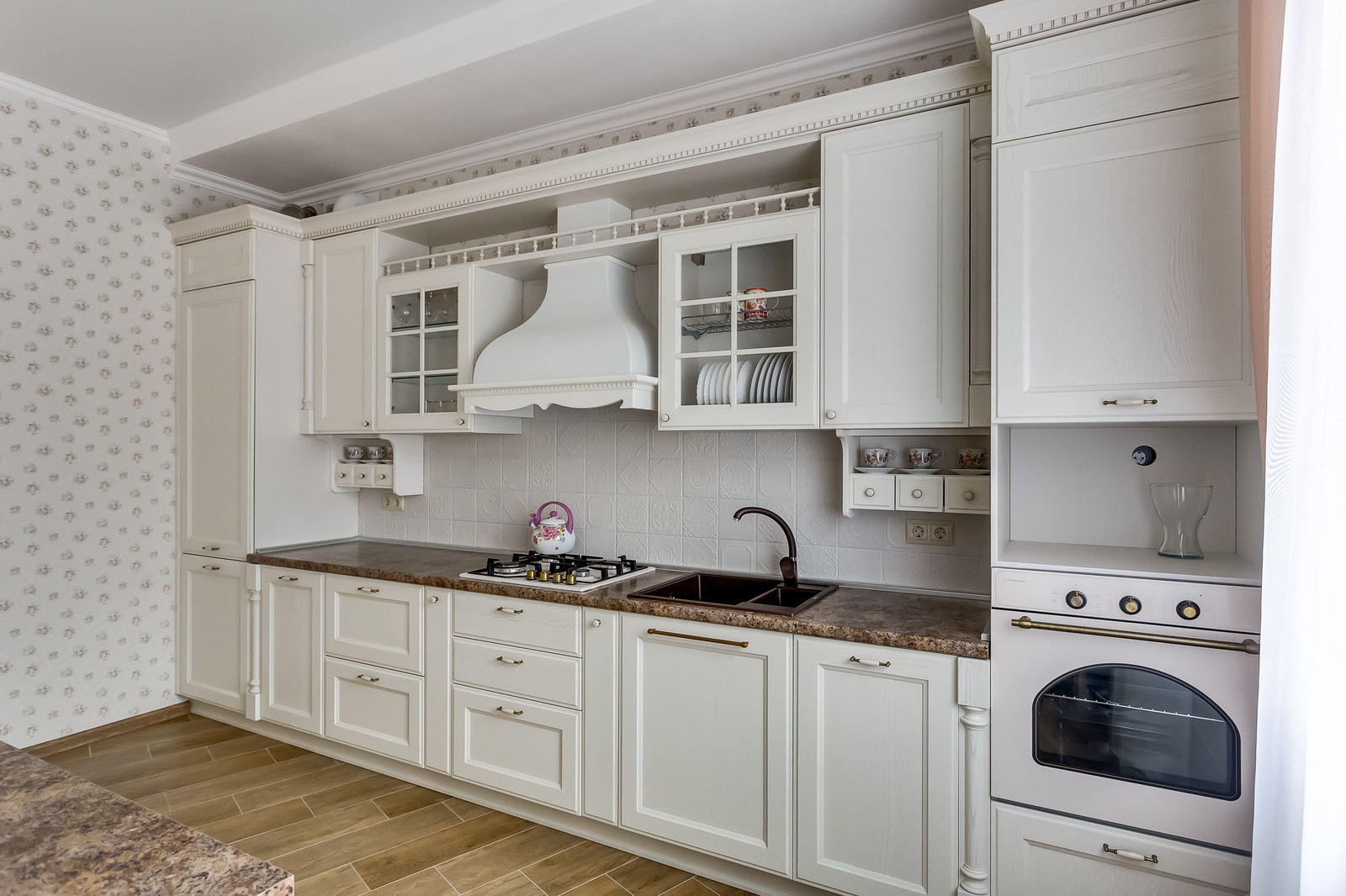 Кухня с фасадами Милан Бьянко