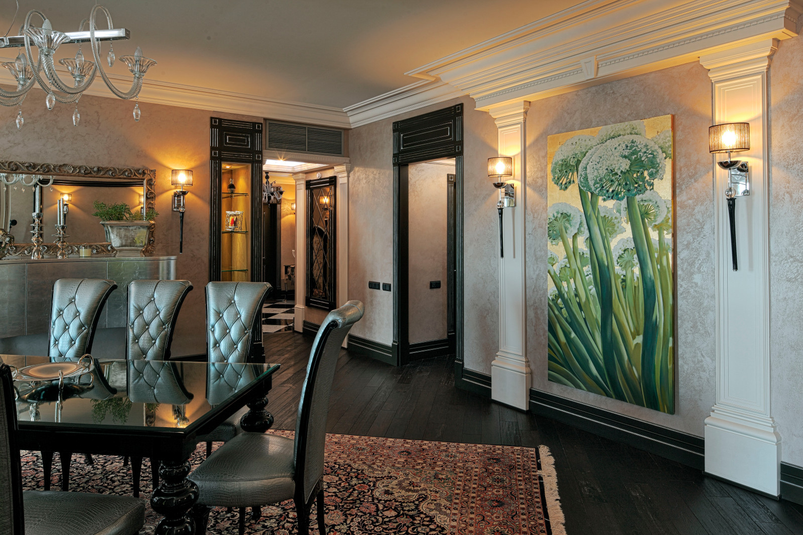 Вид на прихожую