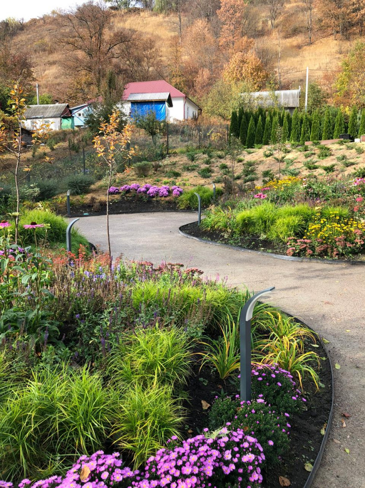 Сад на холмах - по мотивам Пита Удольфа.