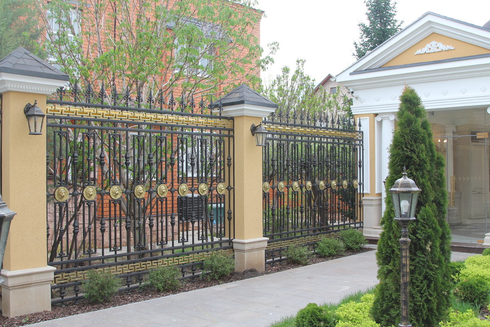 Дом в Ростошах