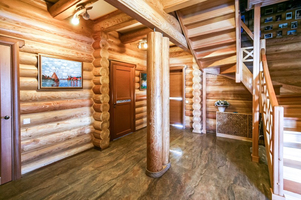 Обложка проекта: Отделка деревянного дома из оцилиндрованного бревна (лиственница) диам. 260мм.