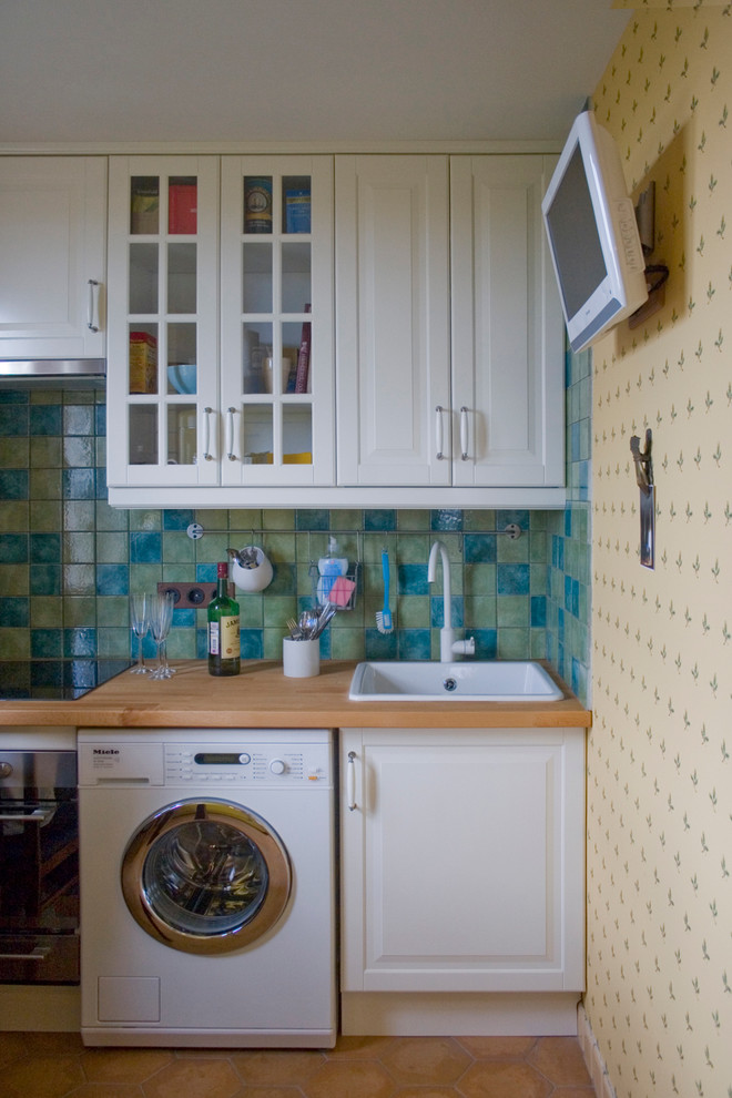 Квартира "1=2"