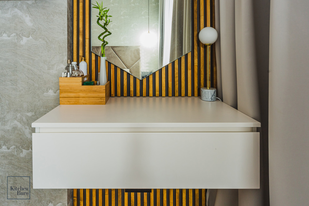 Туалетный столик