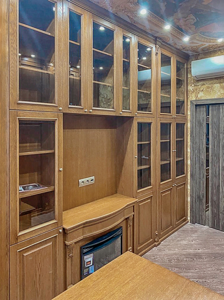 Мебель для кабинета библиотеки.