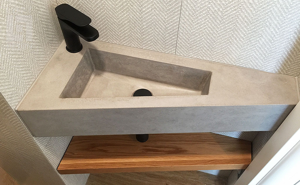 Обложка проекта: Маленькая раковина из бетона