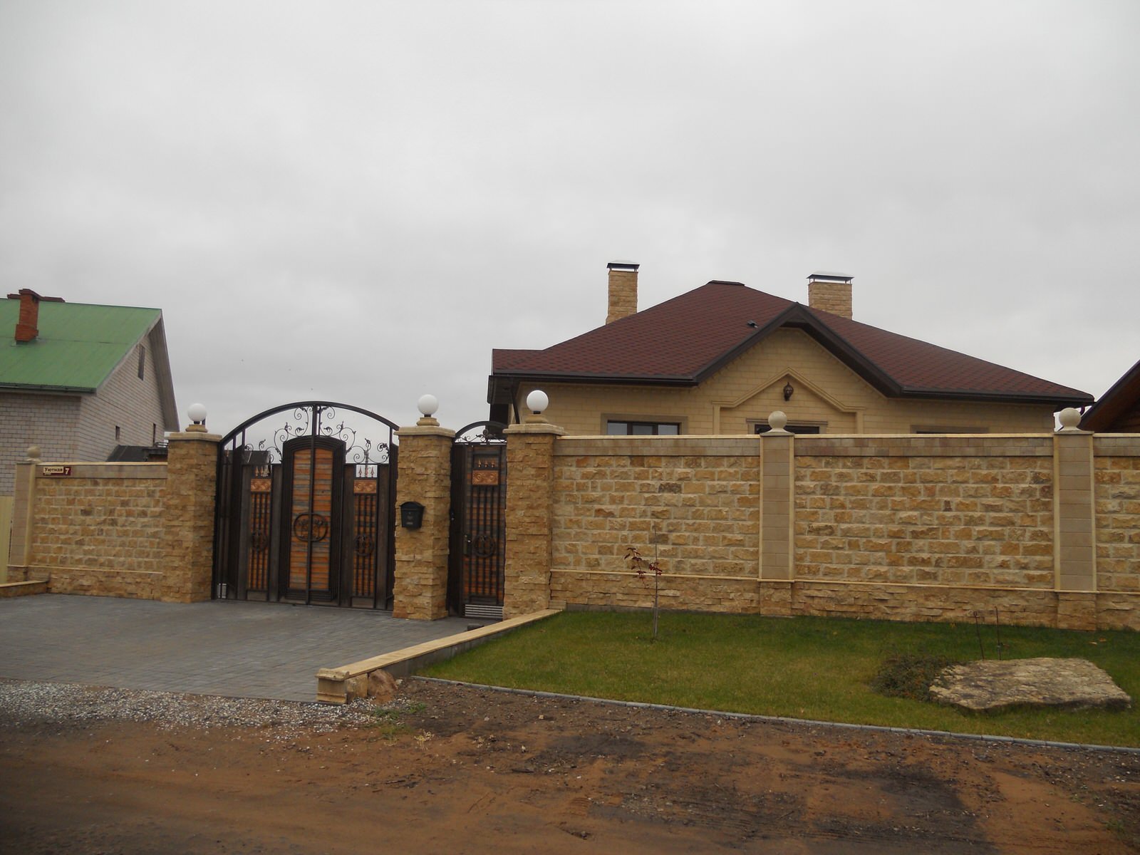 Наши проекты. Облицовка домов