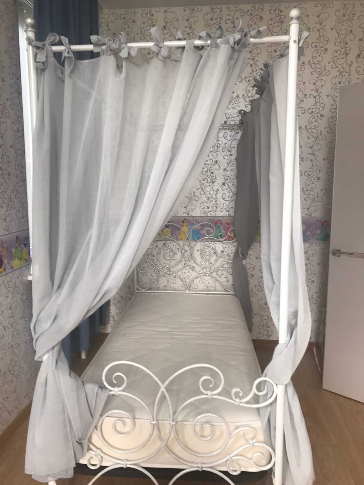 Обложка проекта: Балдахин в детской комнате