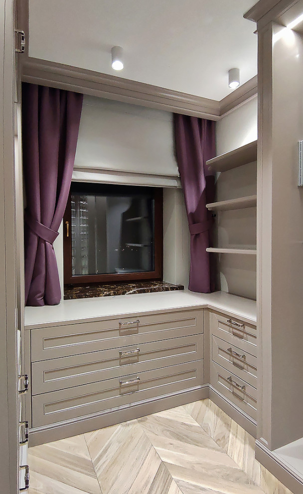 "ул. Академика Пилюгина"