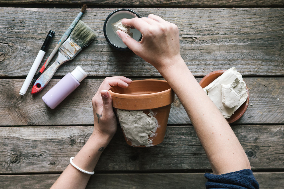 DIY: Горшки из глины с неожиданным декором