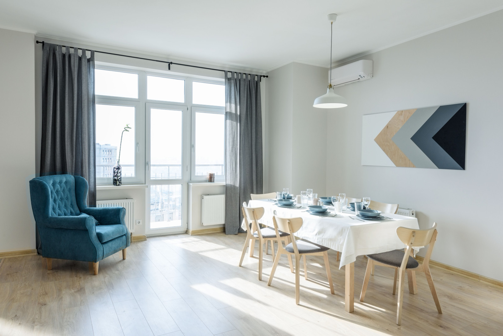 Обложка проекта: Простор и свет:  четырехкомнатная квартира (186.00m²) на 18 этаже