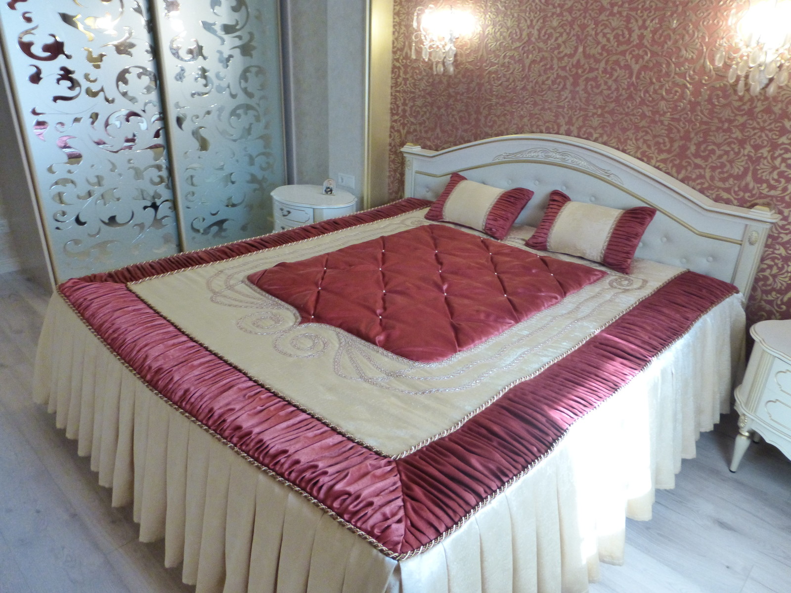 Квартира, спальня в "классическом" стиле