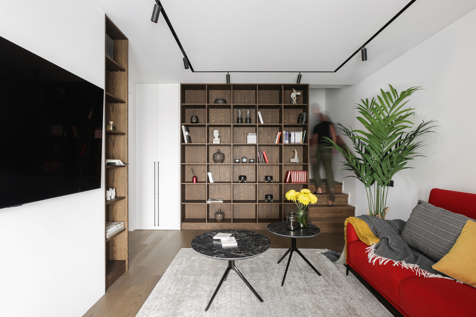 Гостиная в двухуровневой квартире