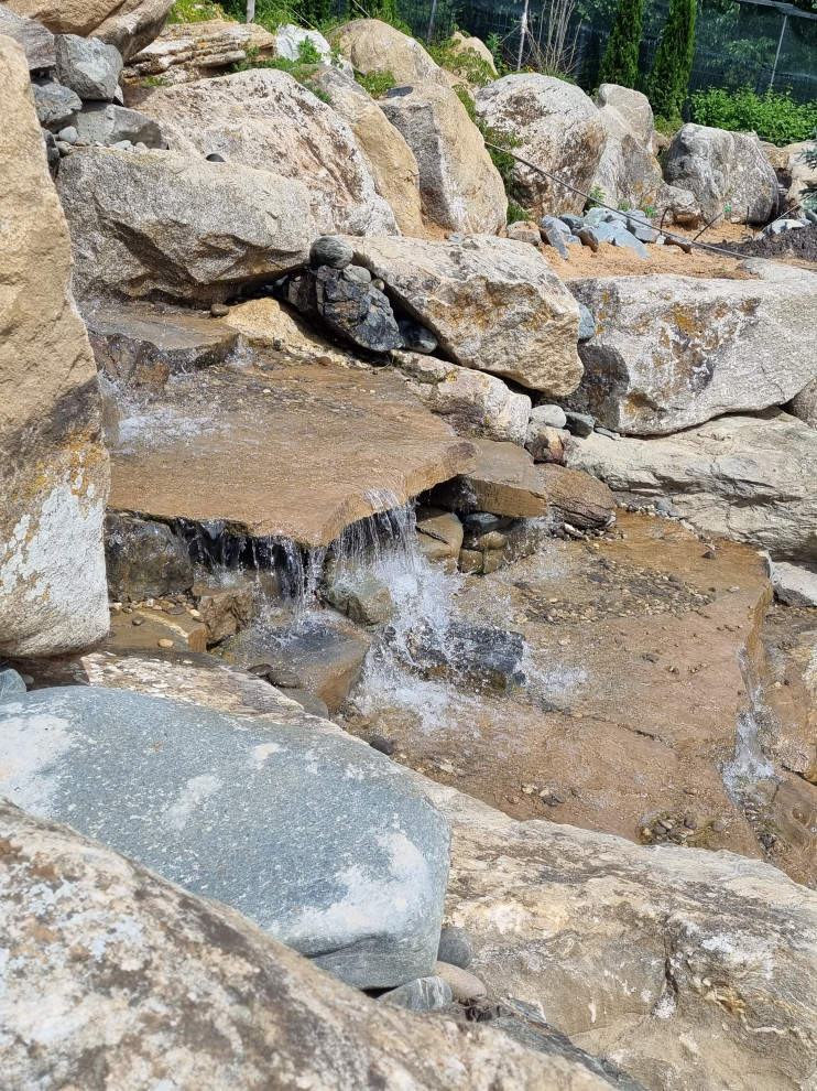 В работе 2023 и старше