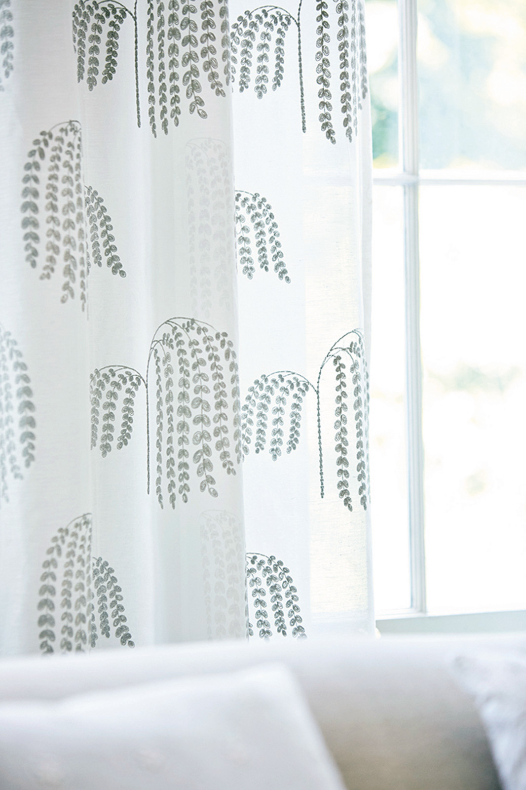 Ткани и обои Waterperry от Sanderson