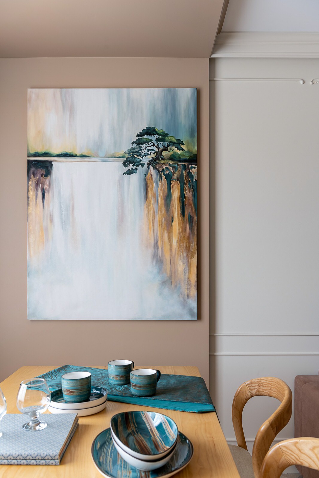 Реализованный проект квартиры в ярких тонах, г.Находка