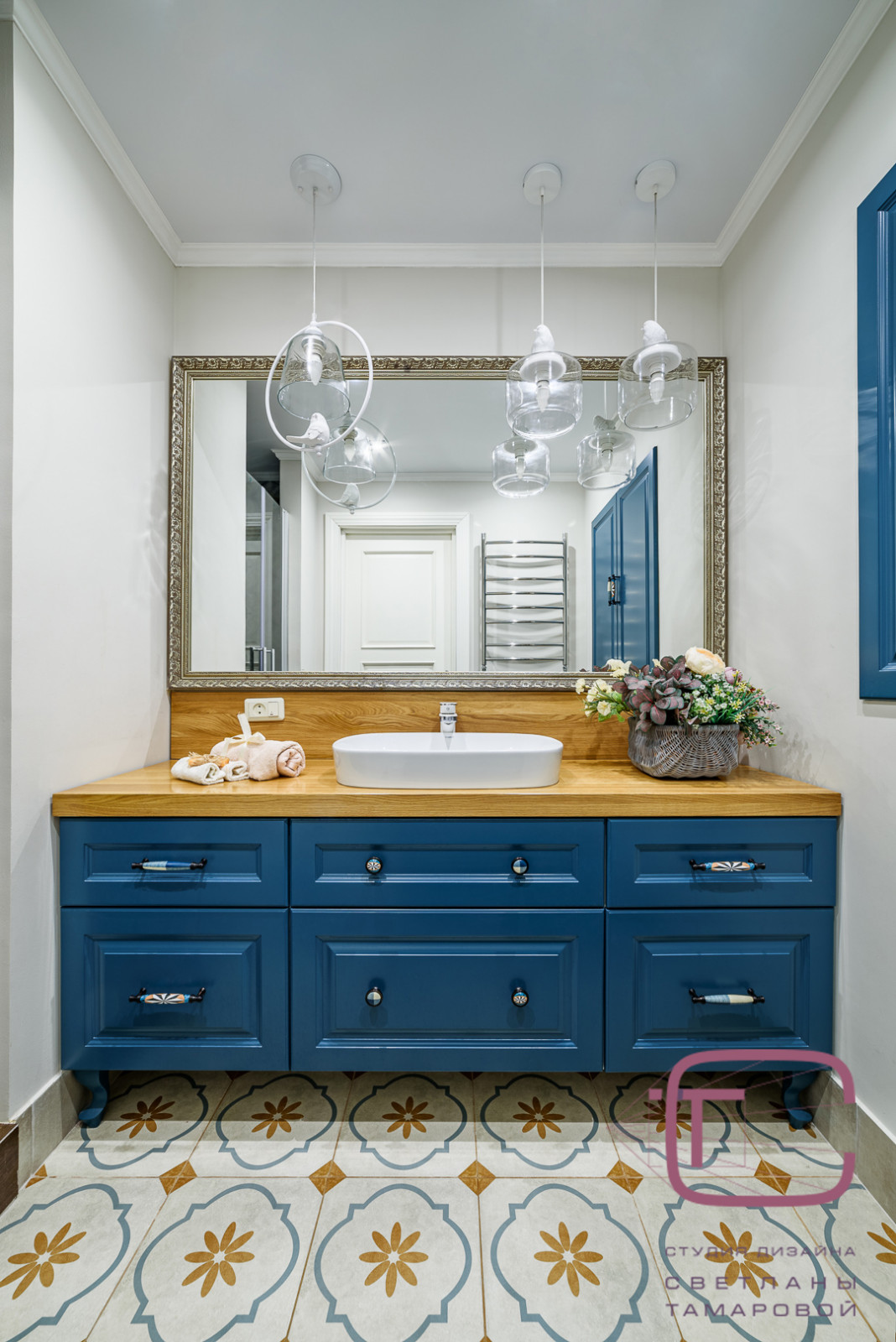 Обложка проекта: Дизайн интерьера трехкомнатной квартиры в ЖК Арбековская застава