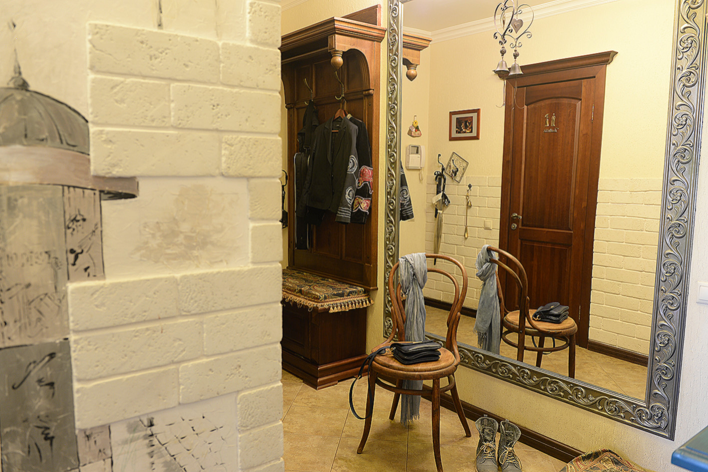 "Ностальгия" Прихожая