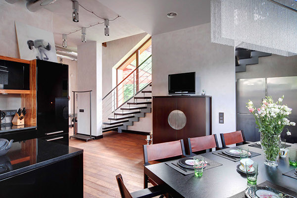 Residential for a poetess
