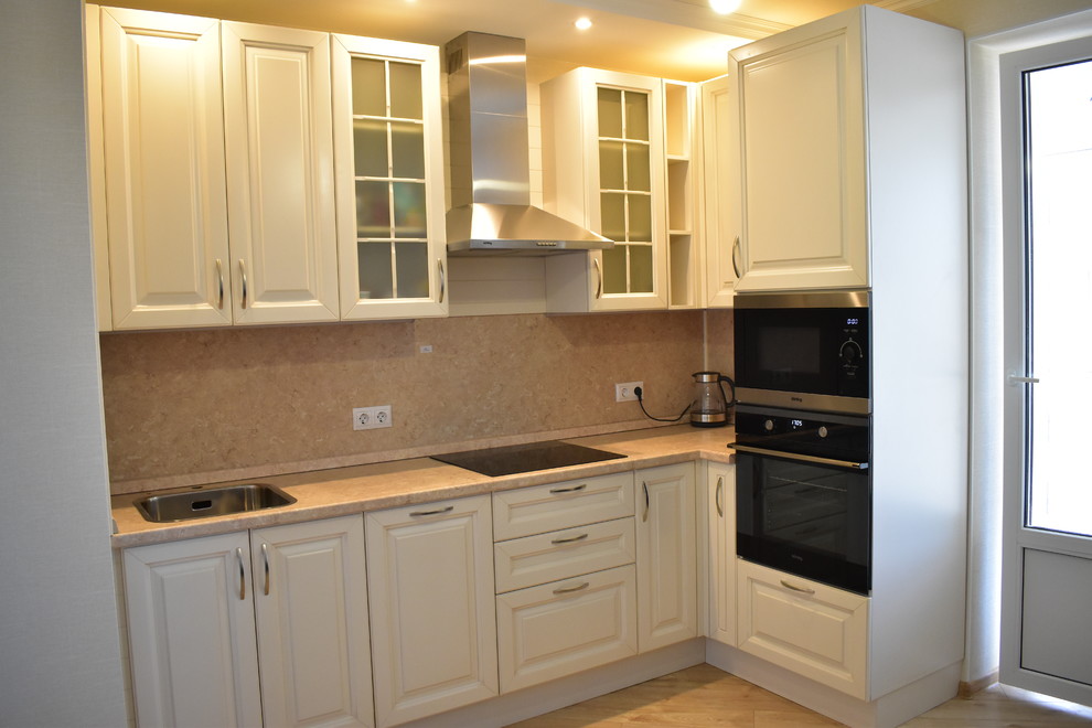 Кухня из массива бука, модель ЭКО