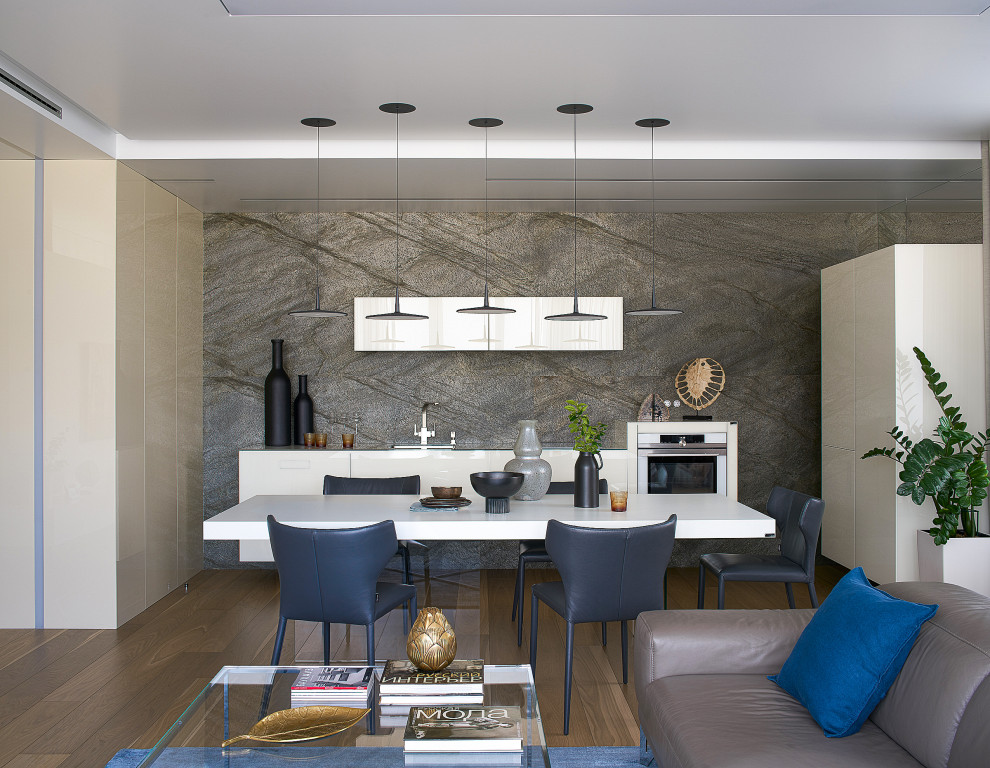 Кухня и столовая зона