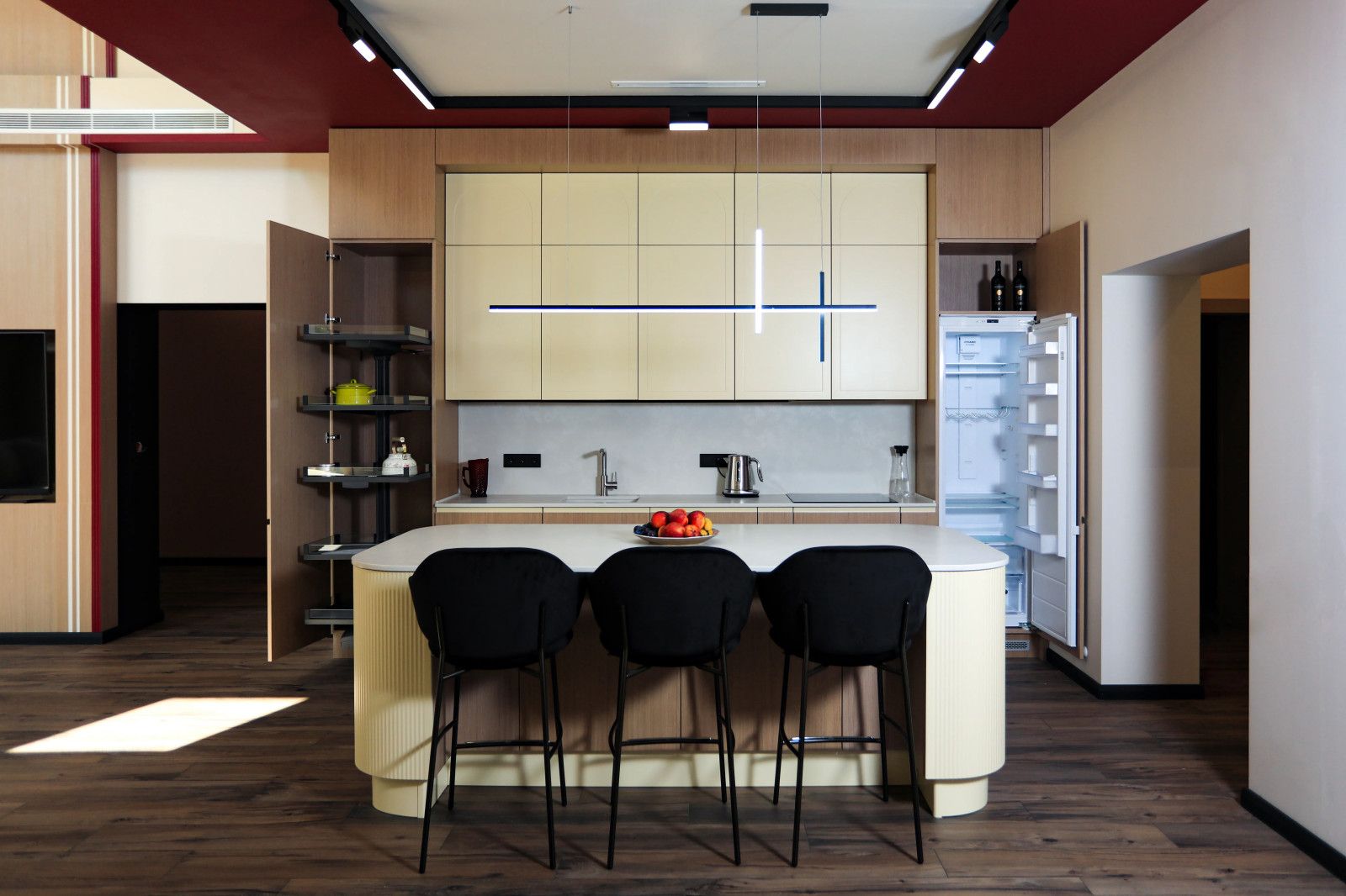 Кухня в загородный дом