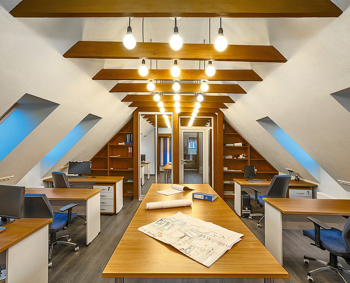 ОФИС в КАЛИНИНГРАДЕ. Дизайнер Максим Панков