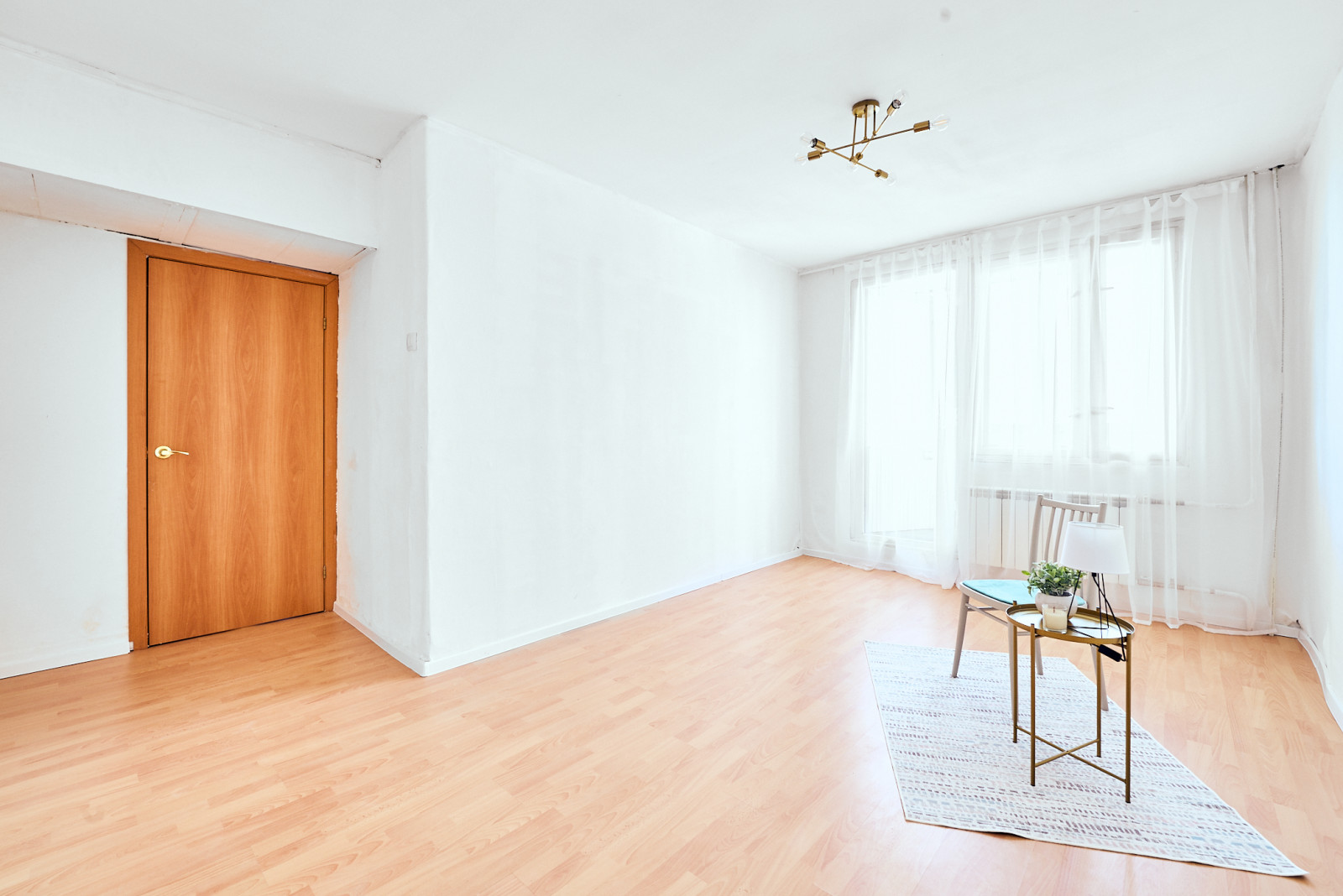 Панелька на Десантников