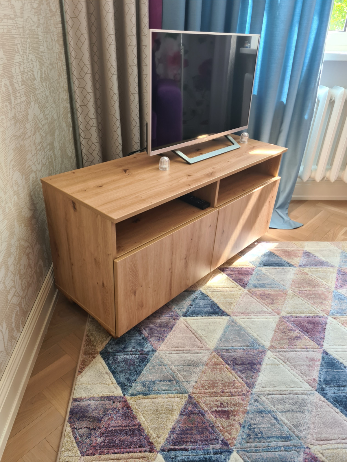 Обложка проекта: Комплект мебели: шкаф и TV-тумба