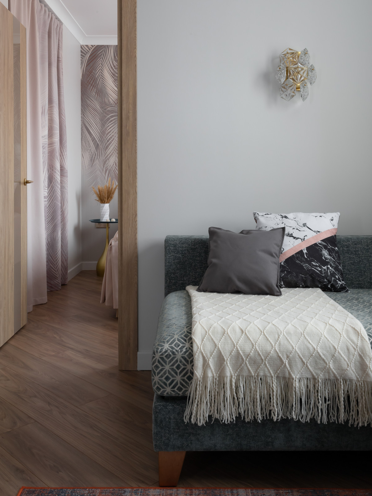 Яркие краски новой жизни родителей