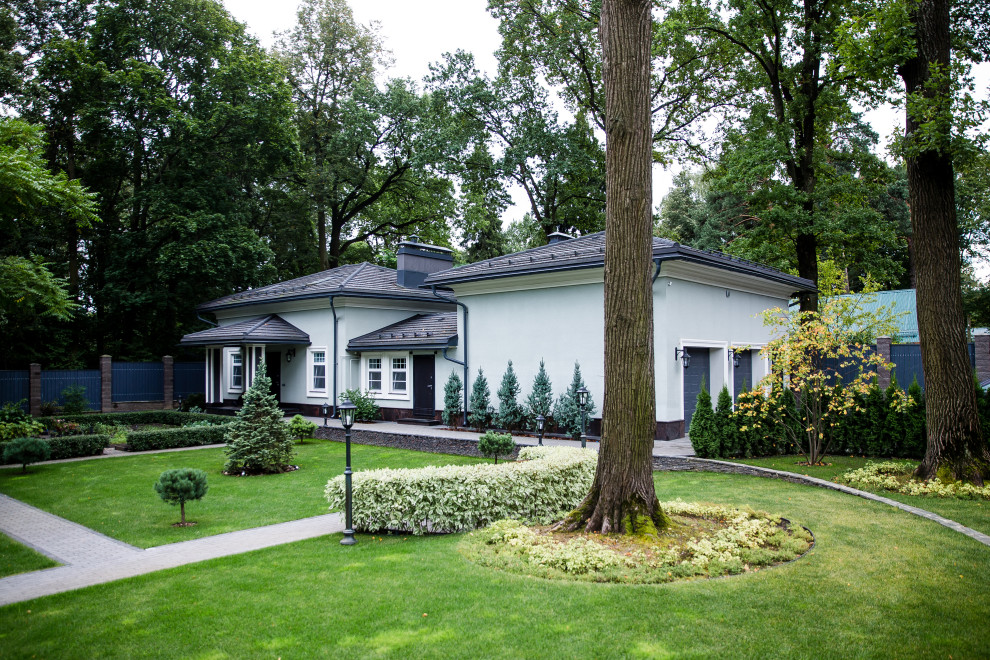 Строгая лазурь