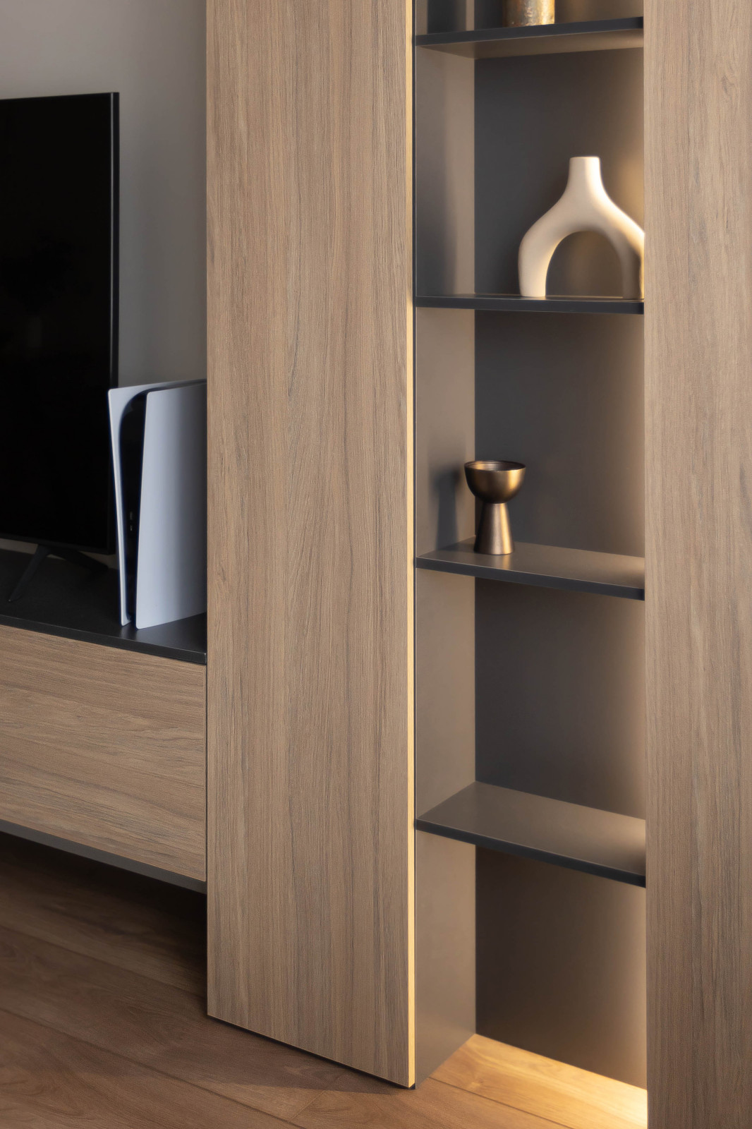 РЕАЛИЗАЦИЯ. Квартира 72 м2 в ЖК Архитектон, г. Екатеринбург