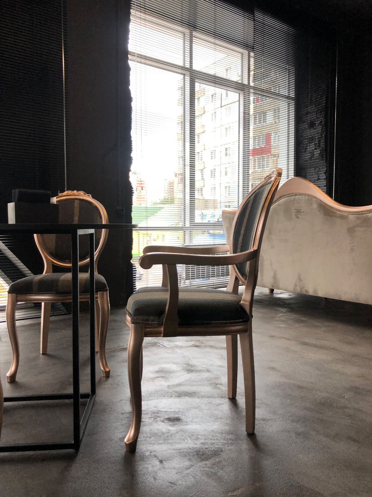 Обложка проекта: Кафе Light Up