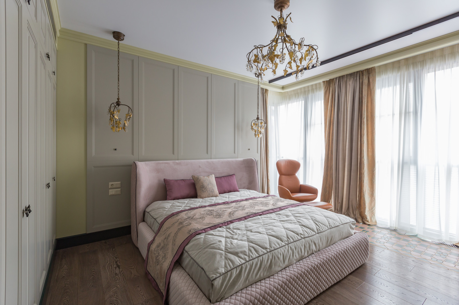 Квартира в Москве, современный стиль с элементами шика