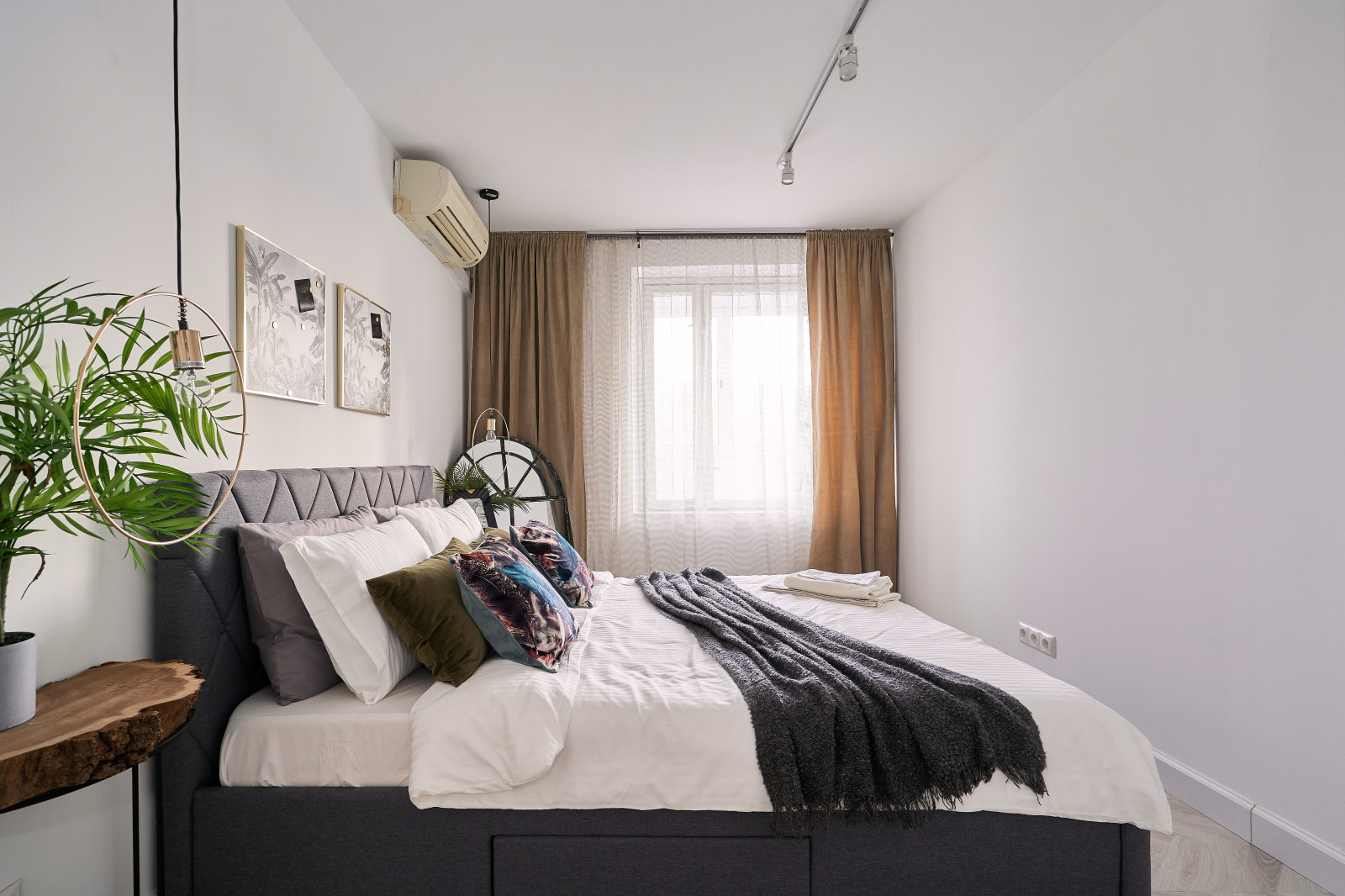 Обложка проекта: Интерьерная фотосъемка для Airbnb