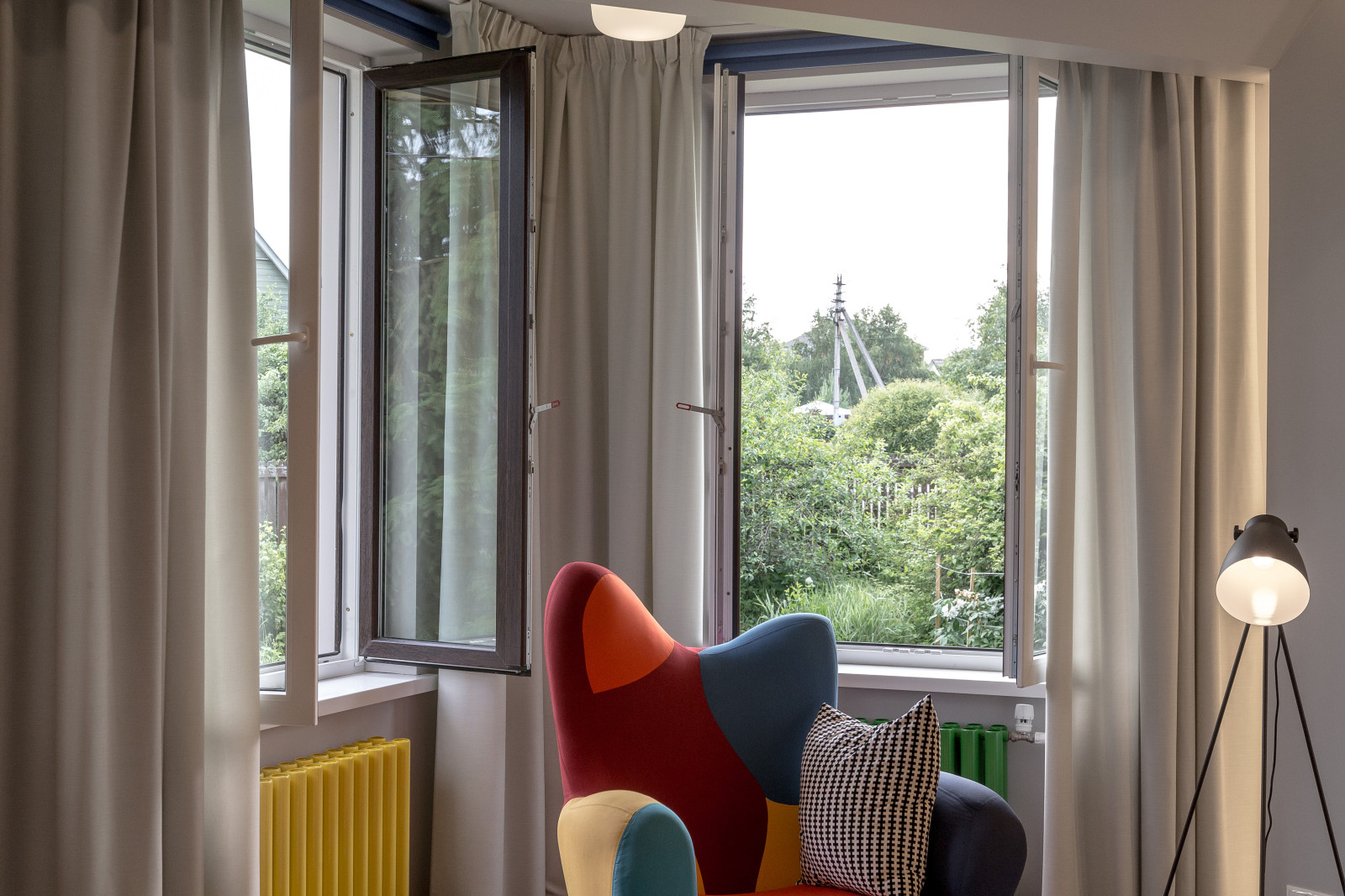 Штульповые окна в "коробке с карандашами"