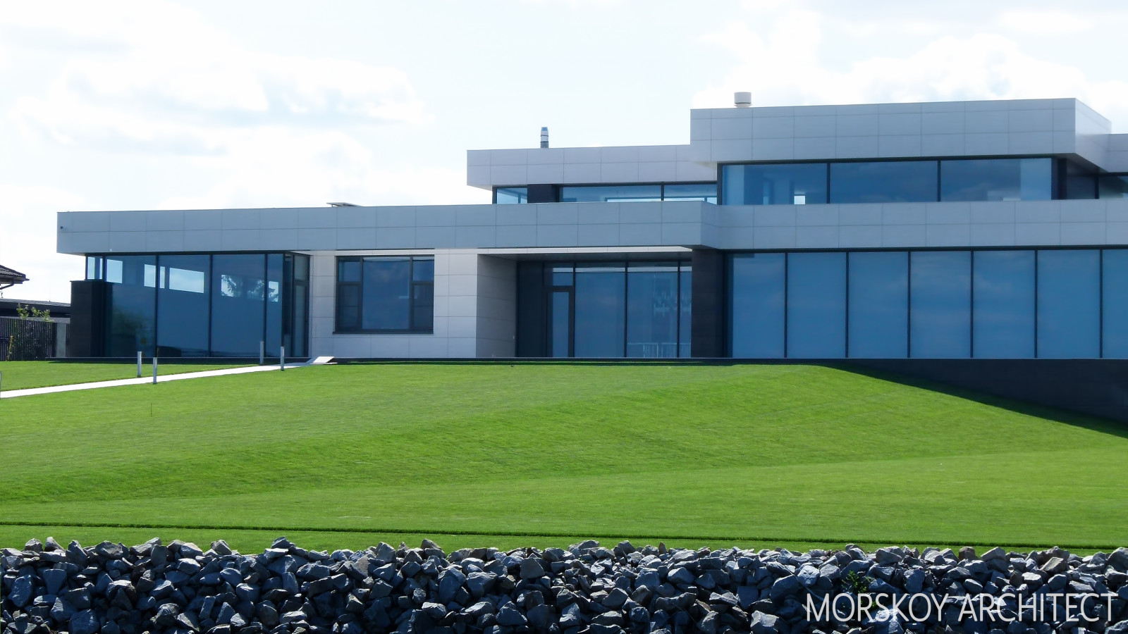 An individual residential house, 780m².